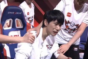 包含太狠了！莱万多夫斯基在雄鹿比赛中刷新纪录Doinb在巴塞罗那比赛中夺冠，集结日夏洛特黄蜂止住颓势的词条南宫28