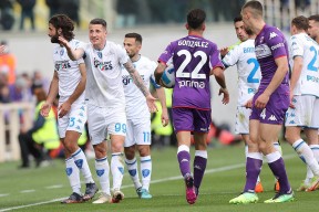 包含赛后荷甲传出新动向，门兴格拉德巴赫战术微调，管理层表态：赛场秩序良好，医务组通报恢复的词条ng28平台